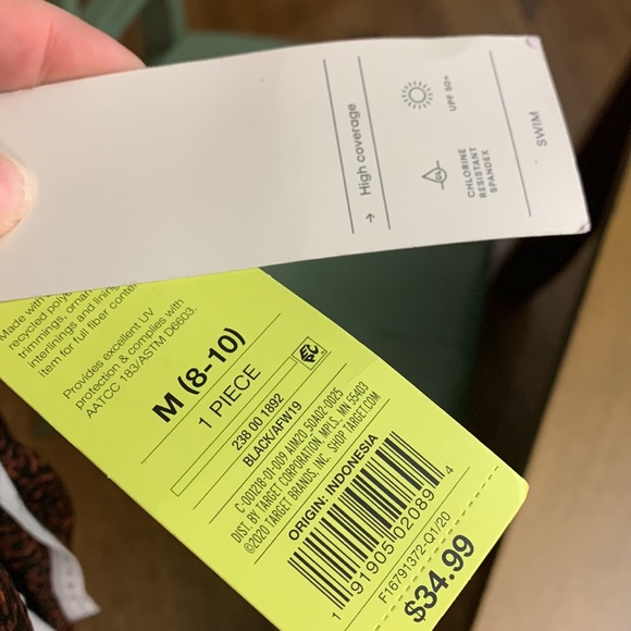 NWOT All in Motion M Leopard Rash-guard Swim Top - Picture 9 of 11